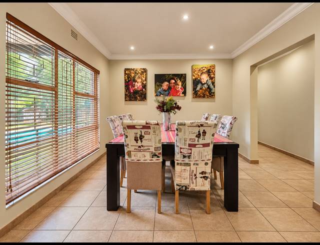4 BEDROOM HOUSE FOR SALE IN THREE RIVERS EAST